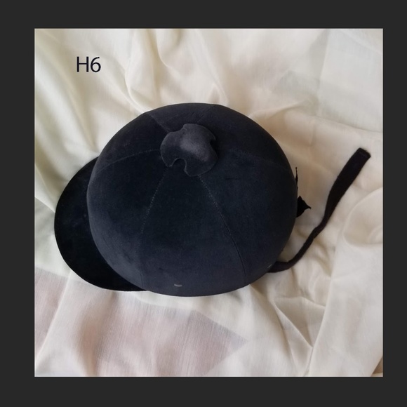 H6 NEW International Riding Helmet - Picture 3 of 8